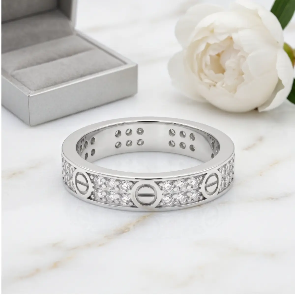 925 Sterling Silver Elegant And Timeless Band For Men And Women